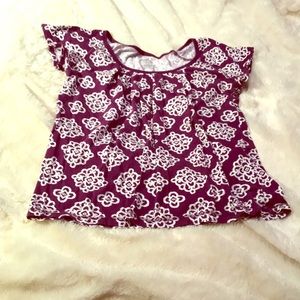 Cute Gap M tee, purple with white mandala pattern